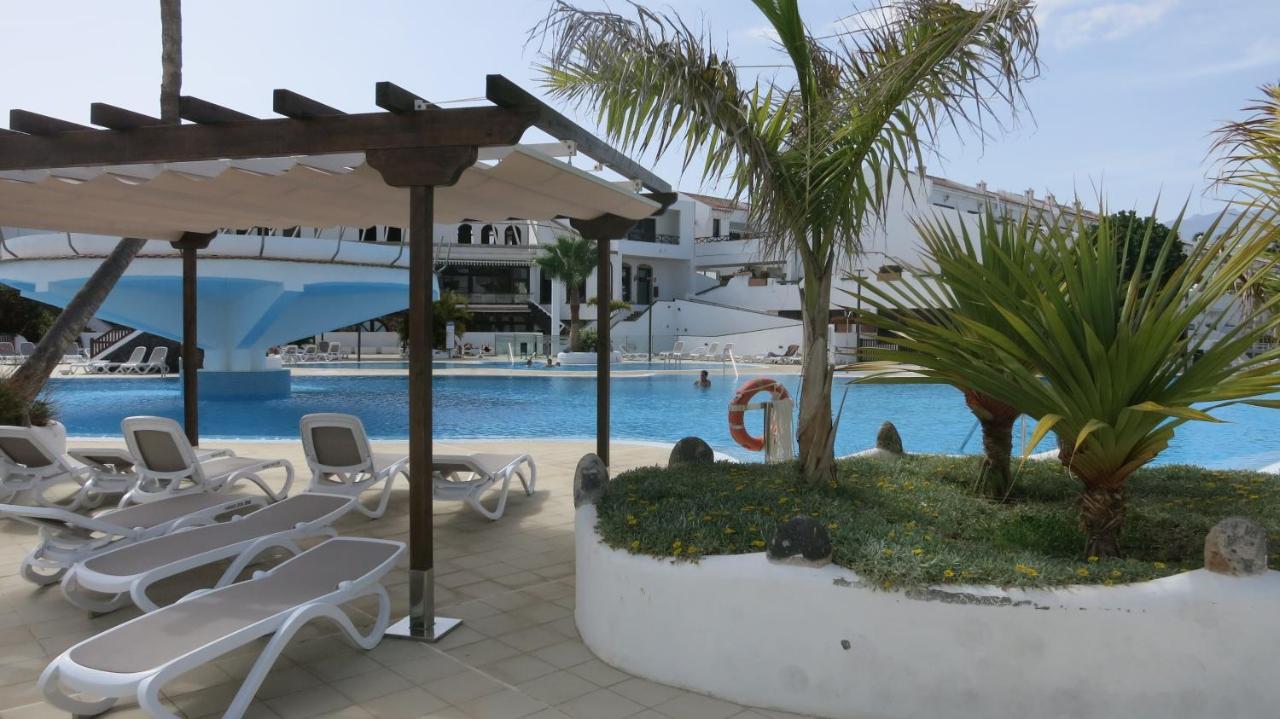 Tenerife With Impressive Pool 315