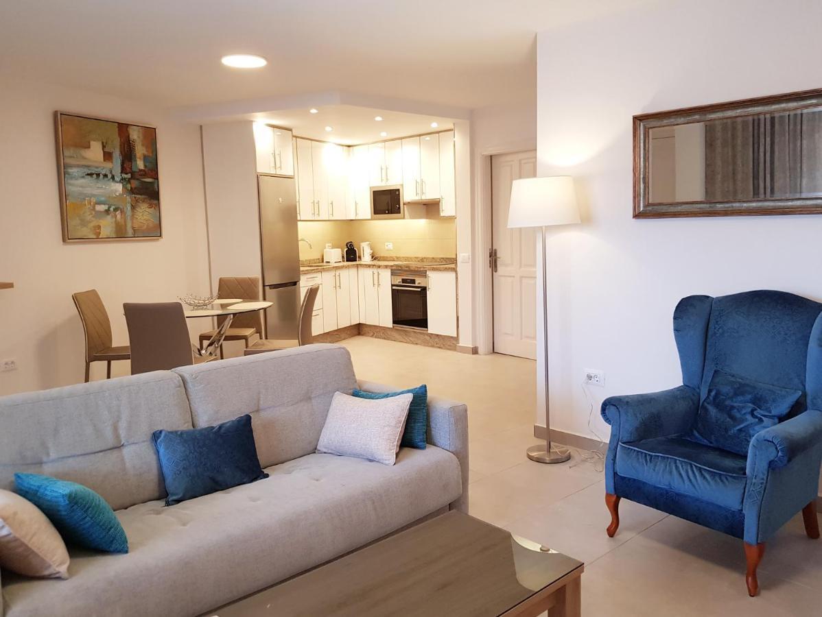 Beachfront Americas - Trg Apartamento