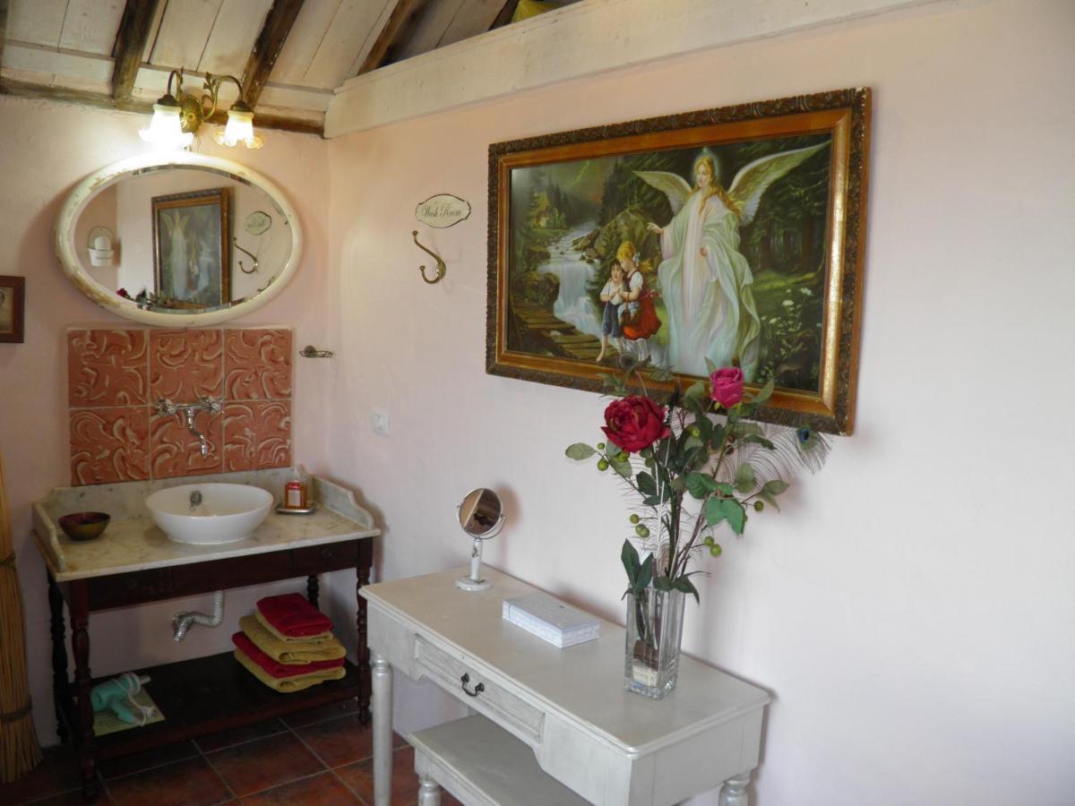 Casa Coronela Holiday home *