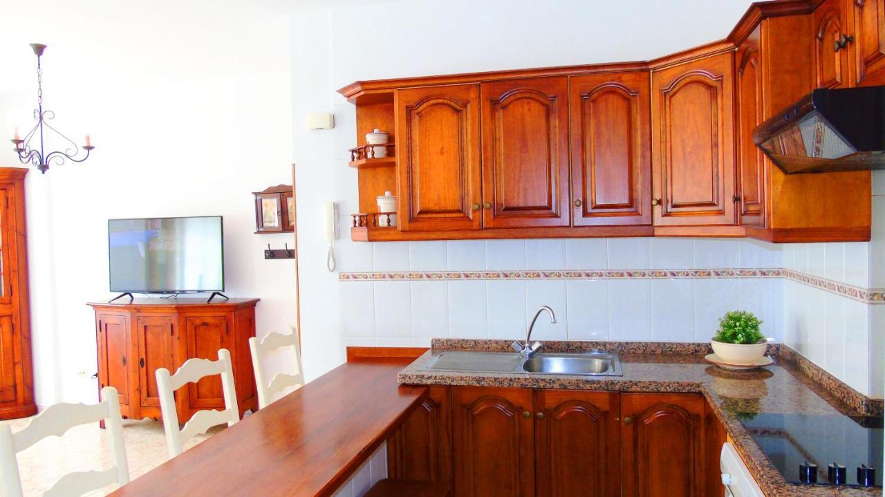 Chocolate Rustic Apartment, In