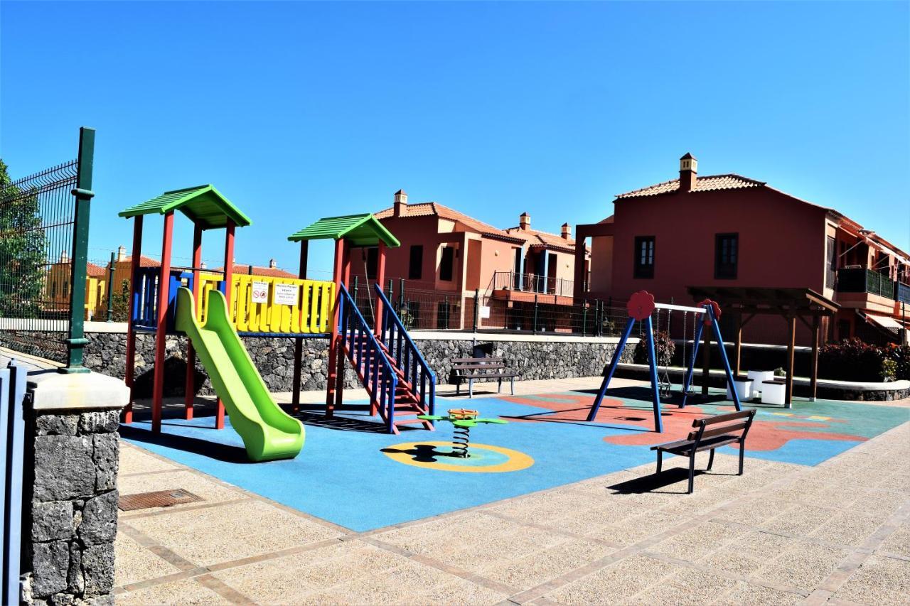 Victoria Family Tenerife Apartment