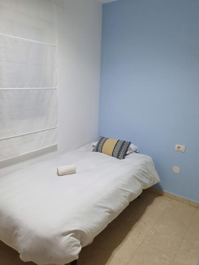 Modern 2bedroom Seaviews & Wifi Apartment