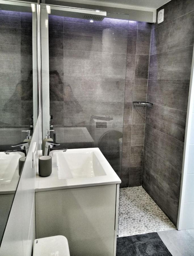 Luxury Renevapartment Island Village Apartment *