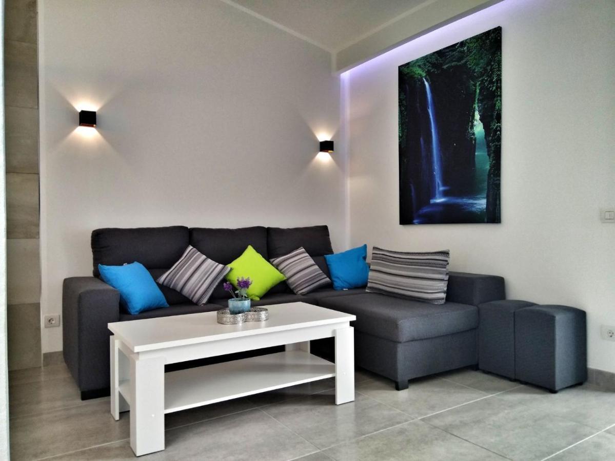 Luxury Renevapartment Island Village *