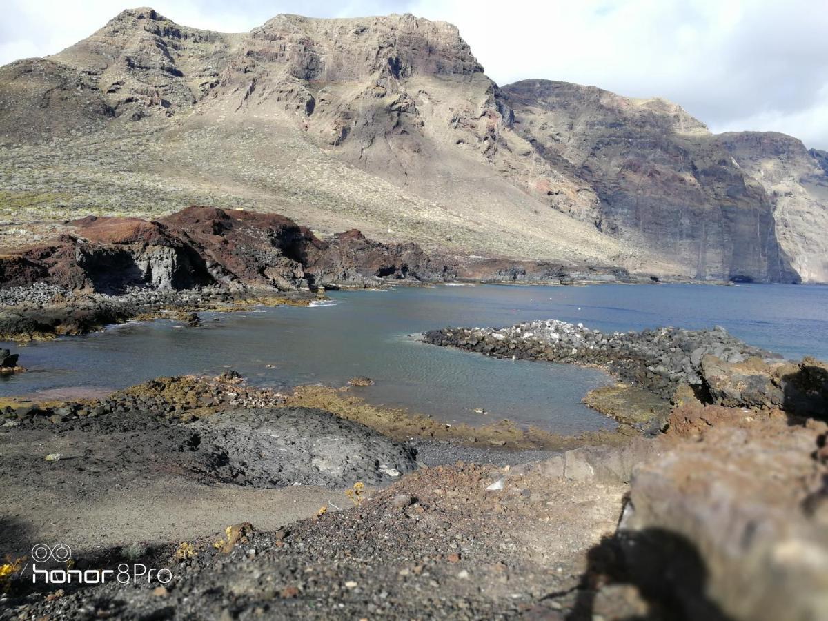 The Terrace On The Sea * Caleta de Interian