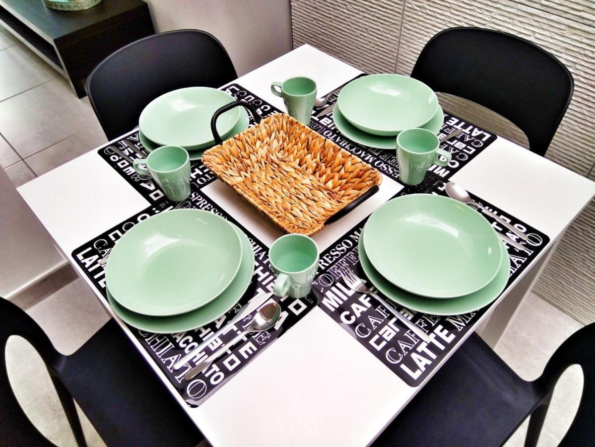 Luxury Renevapartment Island Village *