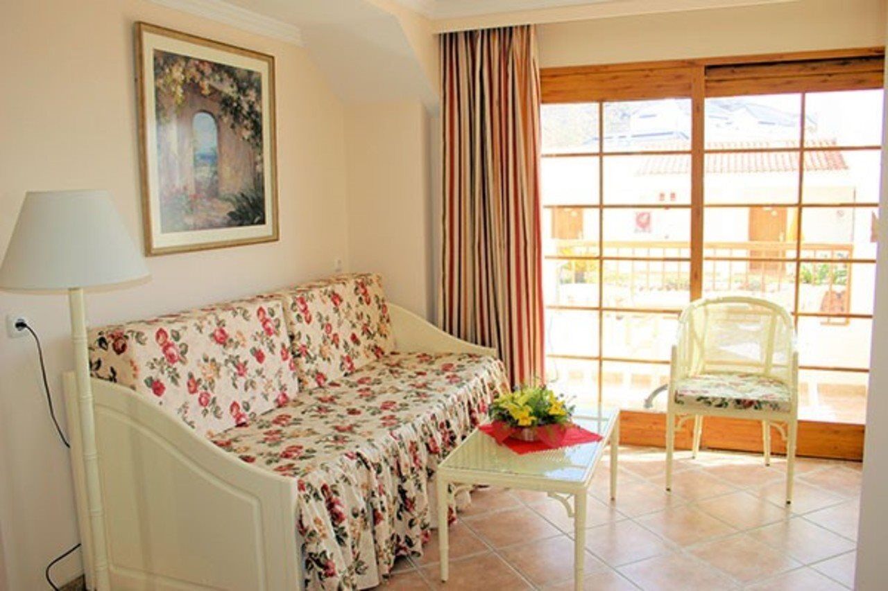 & Sport Mar Y Sol Aparthotel 3*