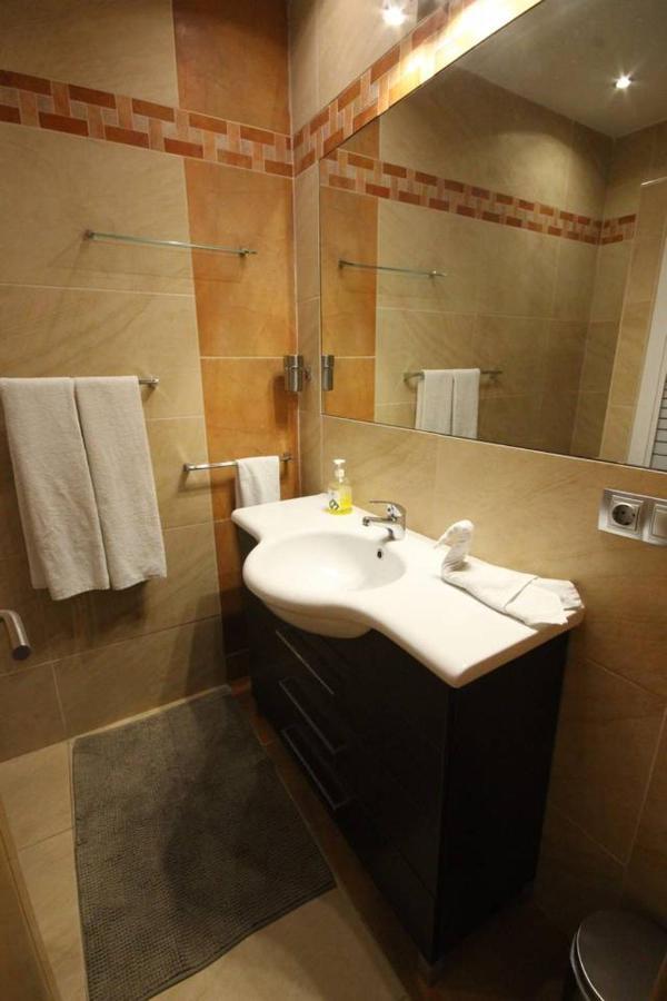 Luxury Cristianos Beachfront Appartement *