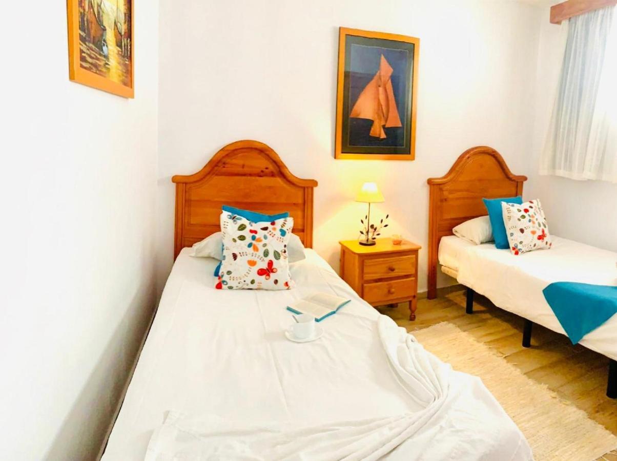 Amazing Sea Views In Cactus Blanco Apartment Los Cristianos (Tenerife)