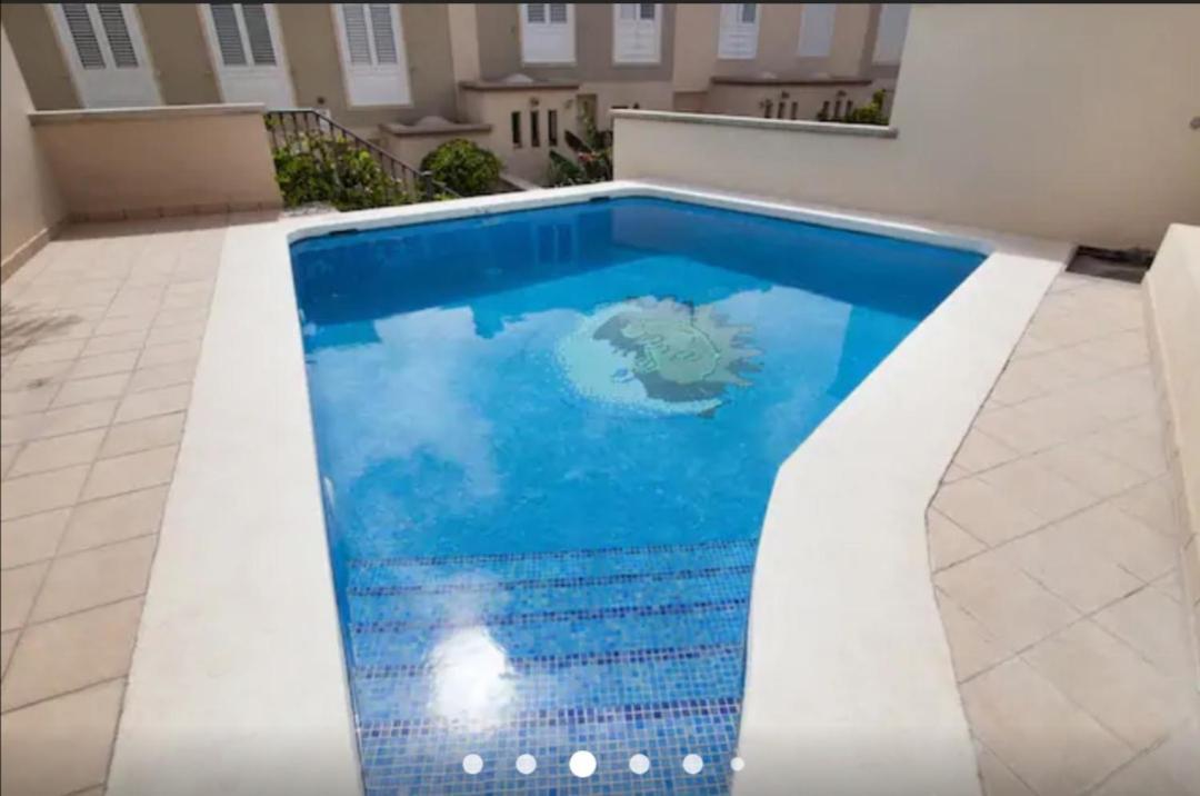 Hébergement de vacances Luxury Ocean View Tinguafaya Holiday With Private Pool