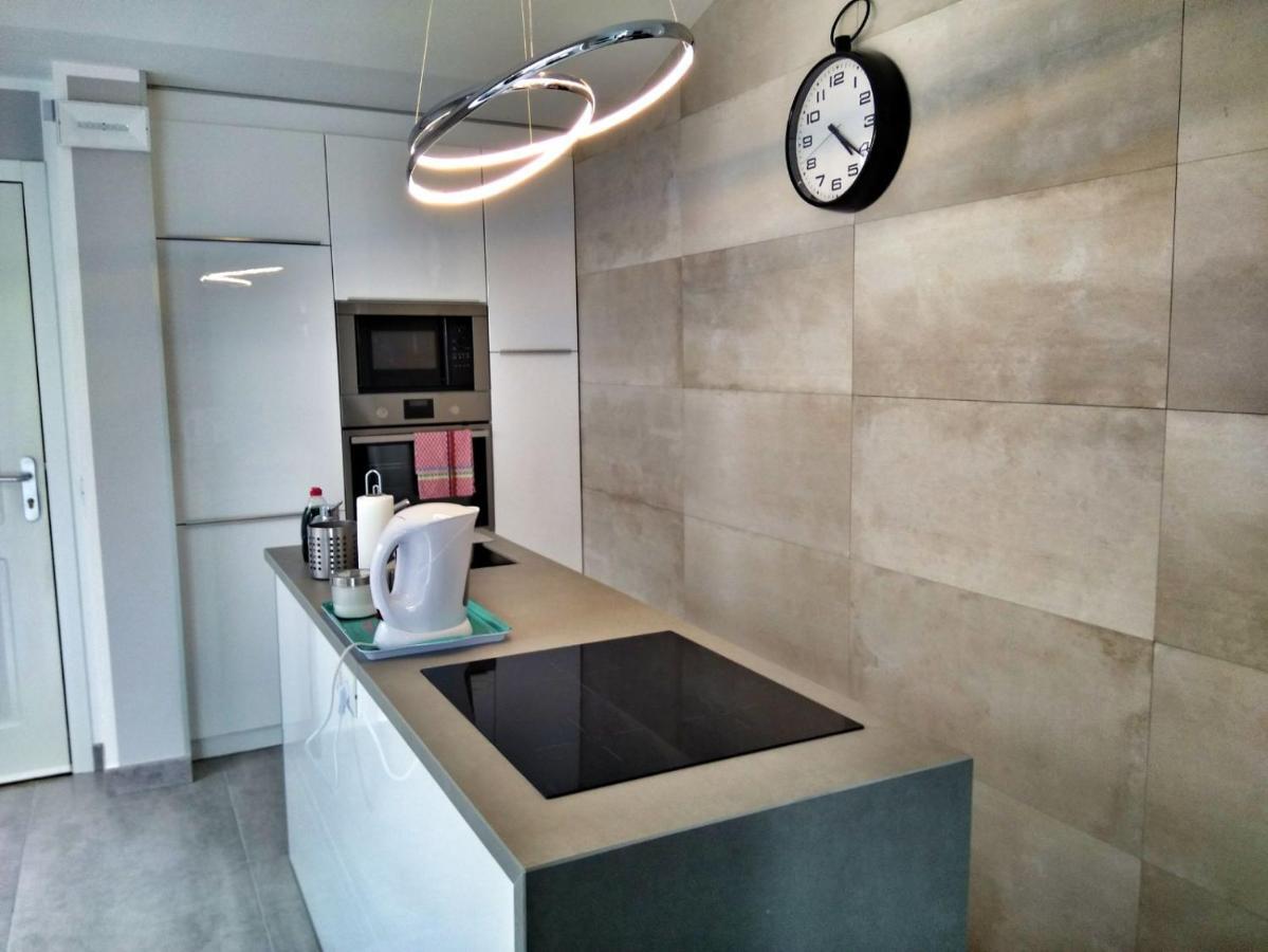 Luxury Renevapartment Island Village