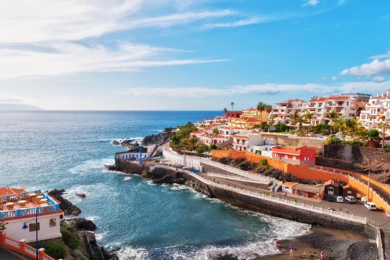 Large Terrace Apt Balcon Los Gigantes by DreamHomesTenerife Puerto de Santiago (Tenerife)