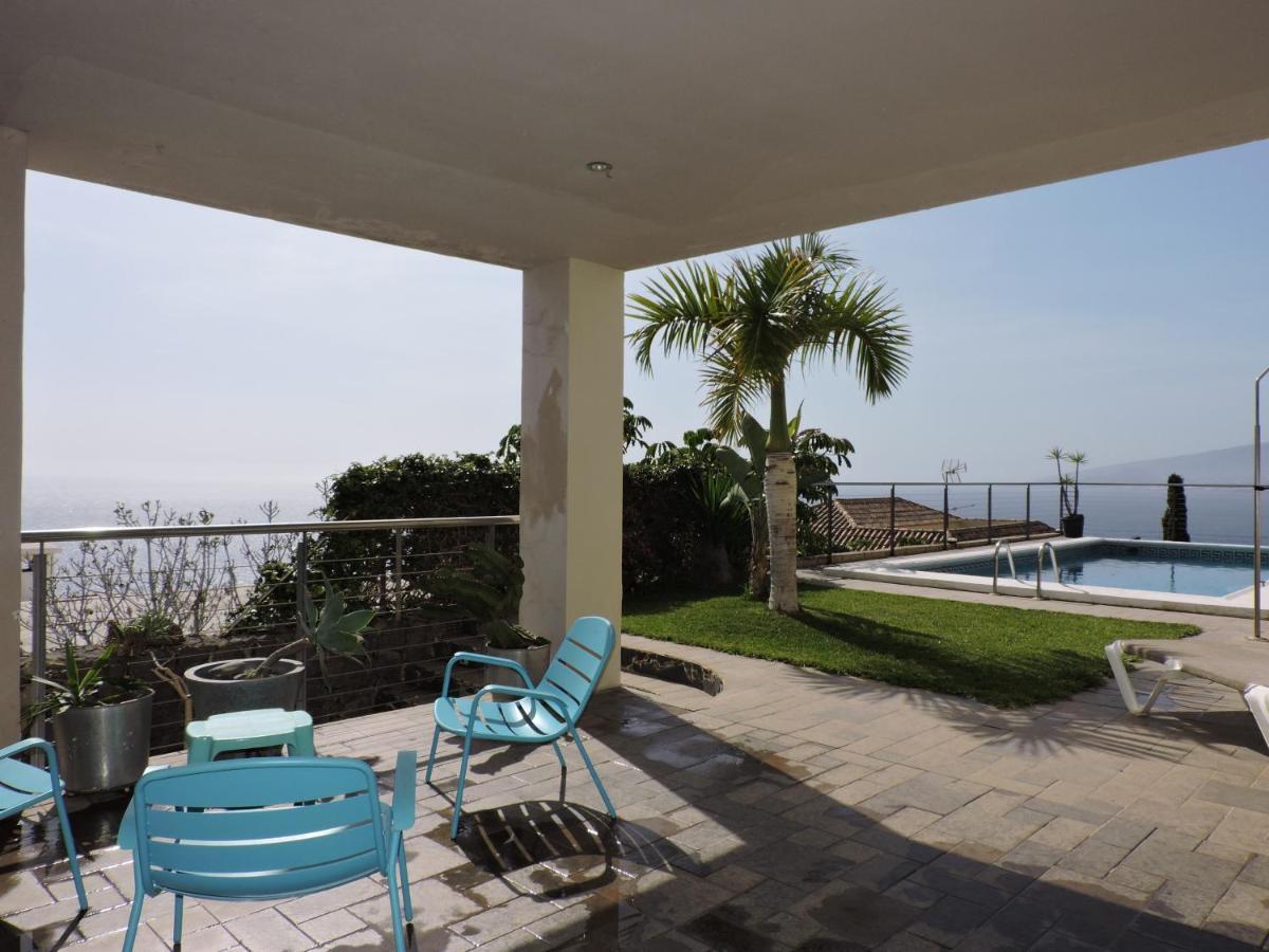 Casa Tamara, En Acorán - * Santa Cruz de Tenerife