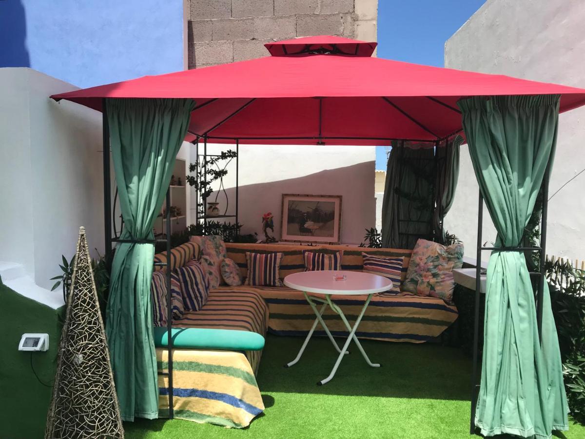 House In Puerto Santiago, To The Beach 100 Meters !!! * Puerto de Santiago (Tenerife)