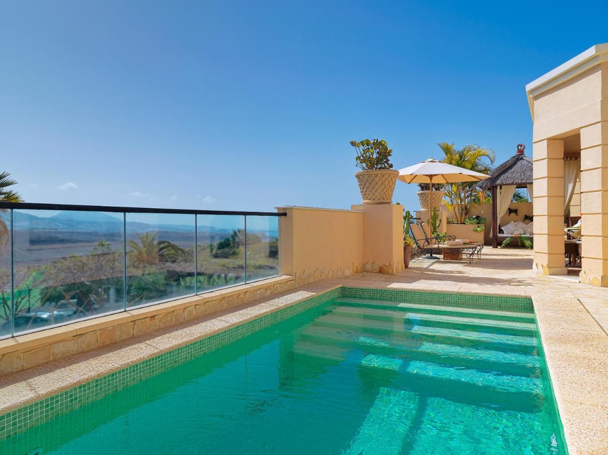 Royal Garden Villas, Luxury Hotel