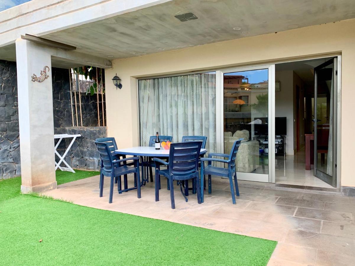 Hébergement de vacances Townhouse 3 Bedrooms On The First Line
