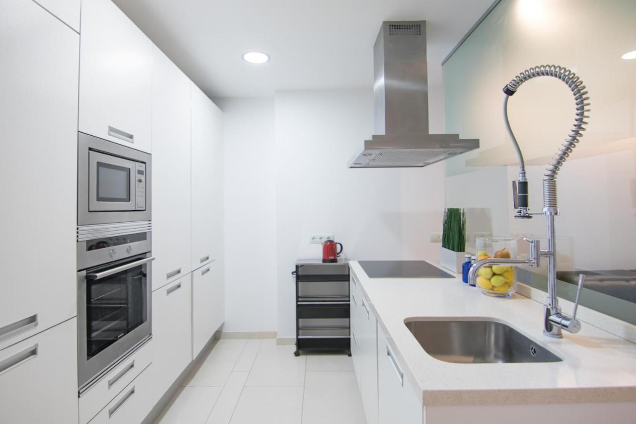 Luxury Apartment, Parking, Terrace, Pool. Apartamento Arona (Tenerife)