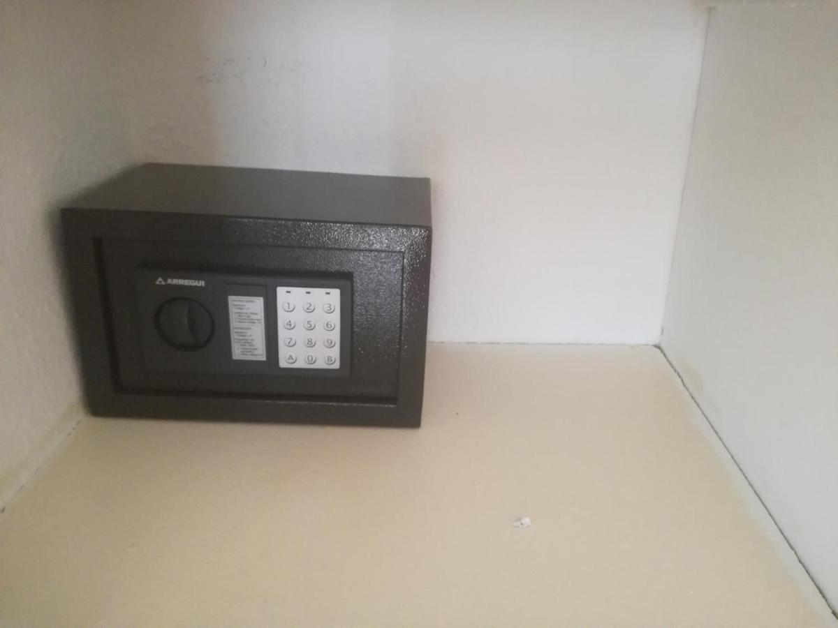 Appartement In Parque Cattleya, Playa De Americas