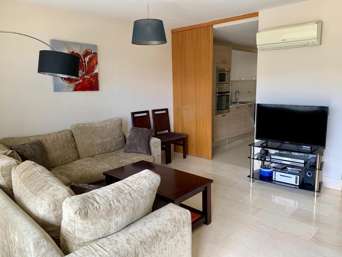 Townhouse 3 Bedrooms On The First Line Hébergement de vacances *