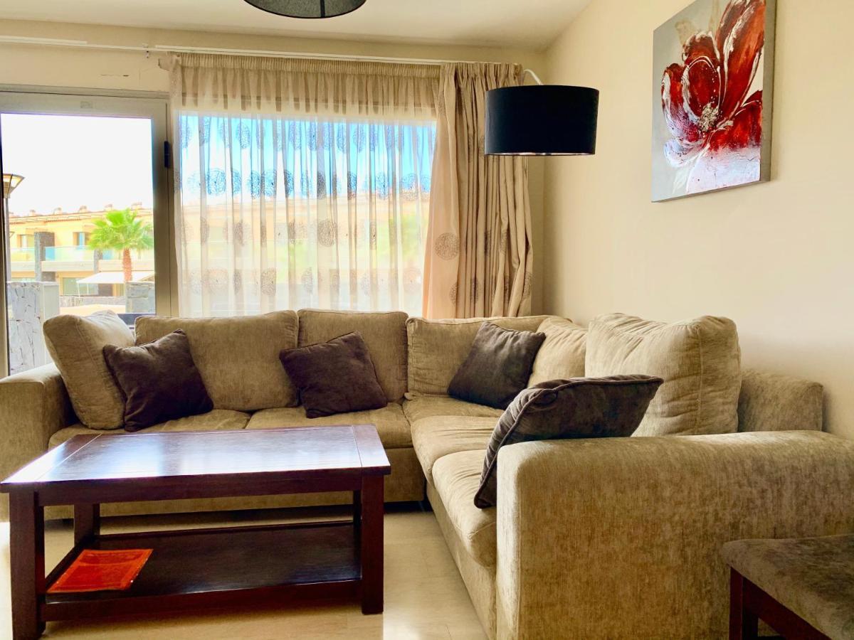 Hébergement de vacances Townhouse 3 Bedrooms On The First Line