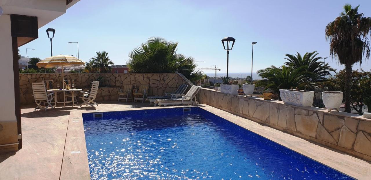 Sunny House With Private Pool And Sea View Holiday home *