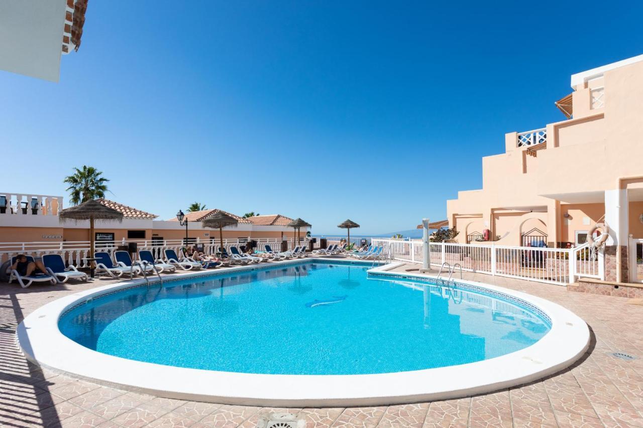 Lightbooking Paradise Court Tenerife *