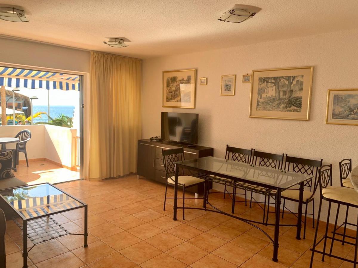 2 Bedroom Townhouse In Puerto Colon Holiday home *