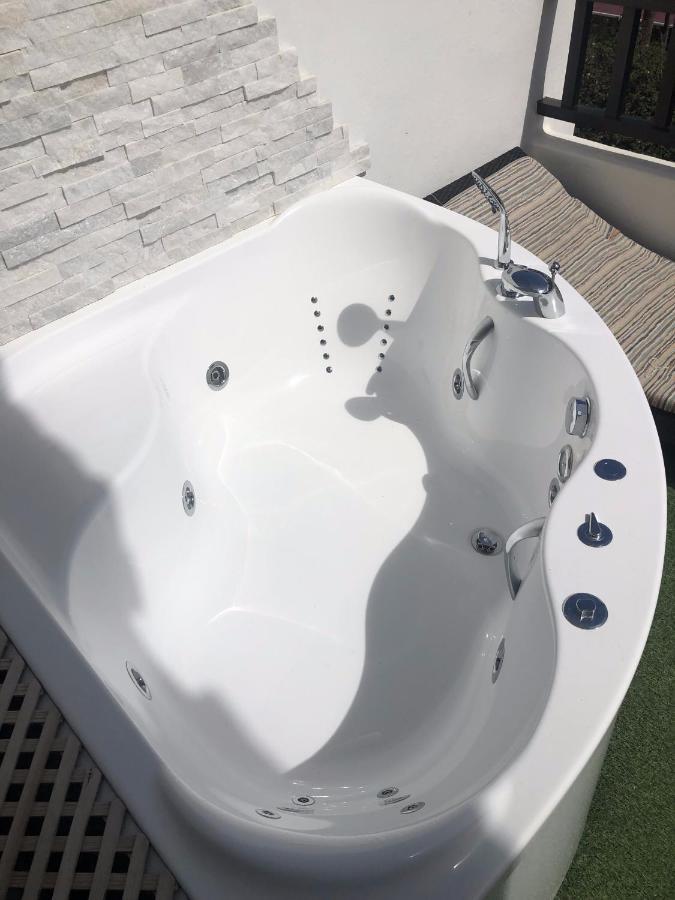 Apartment Lux&2jacuzzi. New! Golden Mile Americas, Parque Santiago 2. Pool Heated Sea Water 2 Bdr *