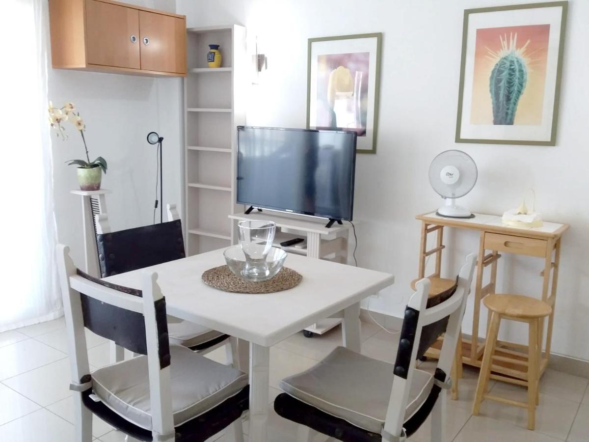 Modern With Sea View Arona 50 M² Parking Available