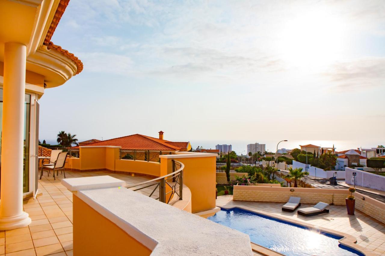 Luxury With Heated Pool Playa Paraiso (Tenerife)