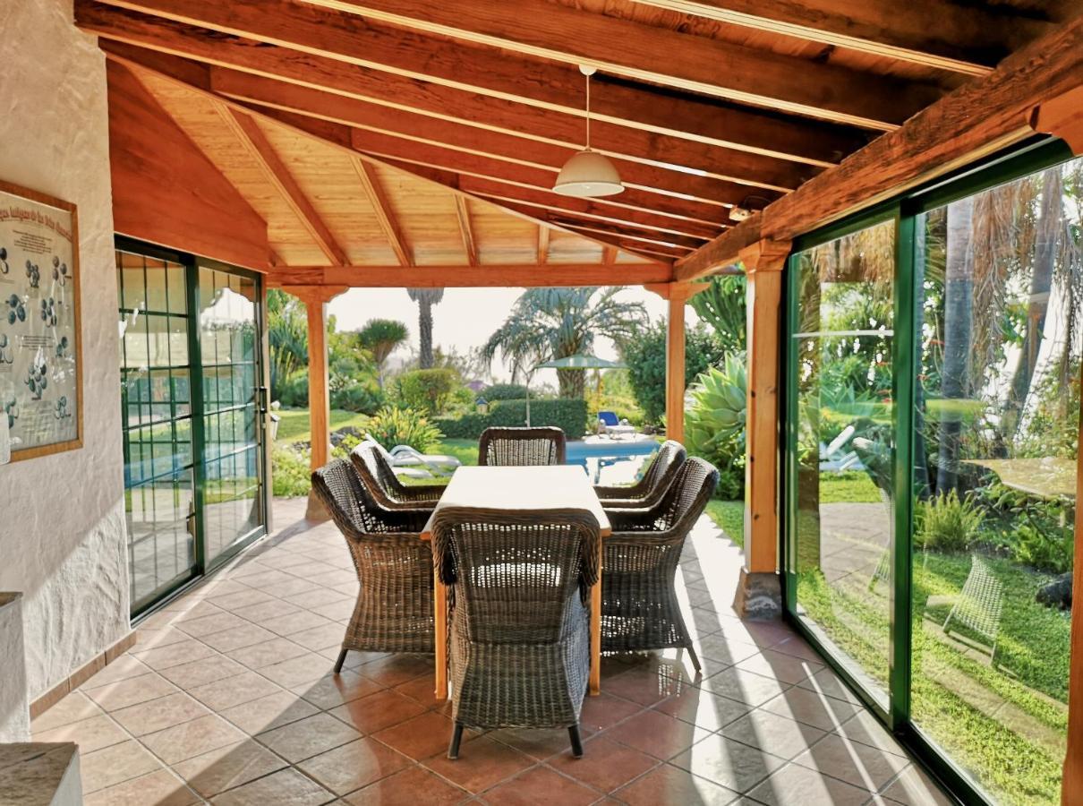 Nanou House Holiday home