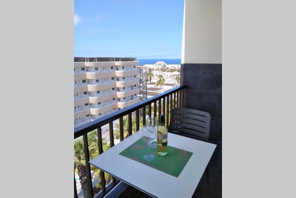 Actico Whit Ocean View Apartment Playa de las Americas (Tenerife)