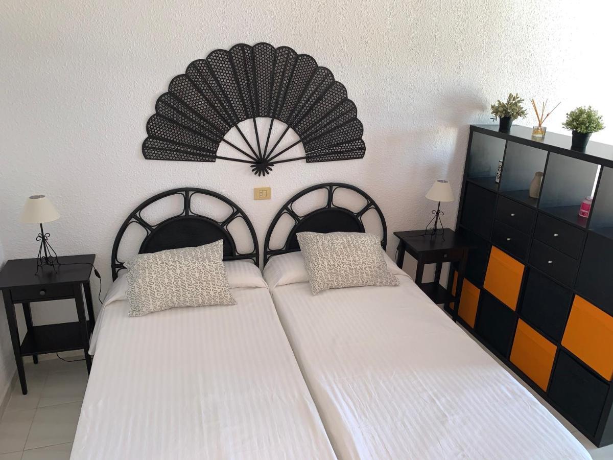 Apartment Quiet Studio, Incredible Views, Climatized Pool, Free Wifi Arona (Tenerife)