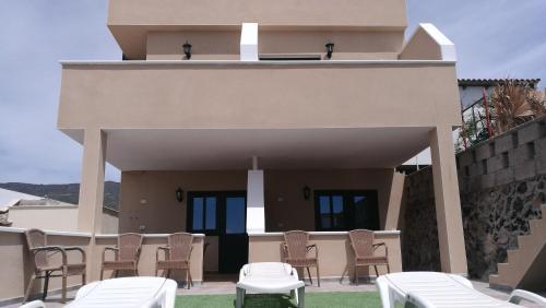Appartement Emblema 3 *