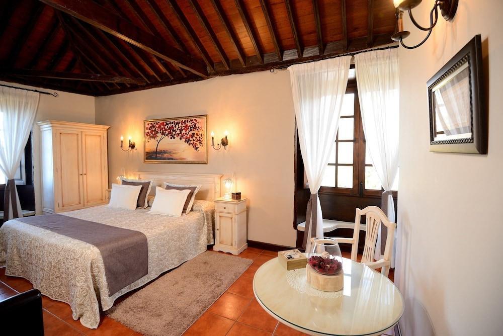 Rural Finca Sulula 3*