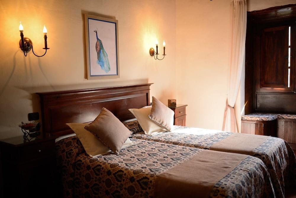 Hotel Rural Finca Sulula