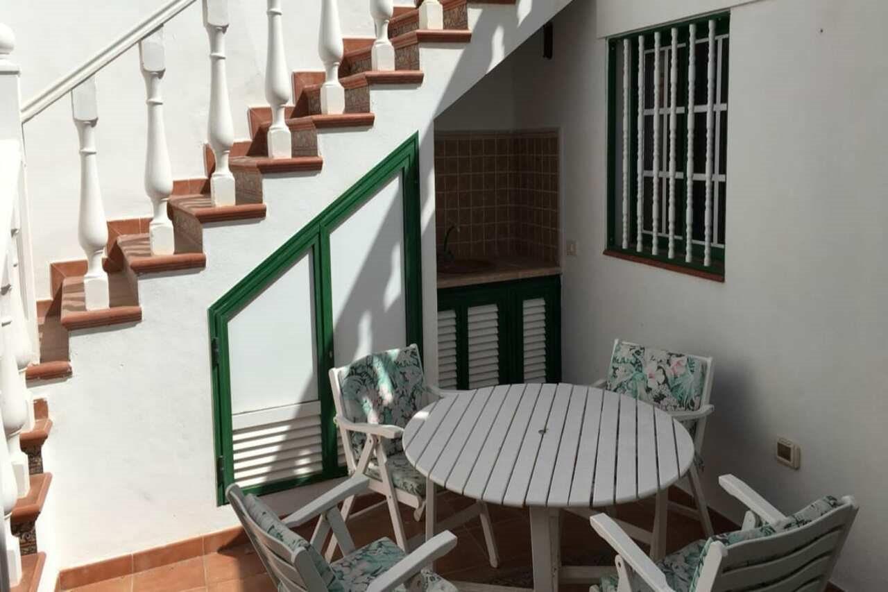 Arena Nest * Puerto de Santiago (Tenerife)