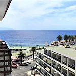 Apartment Near The Beach With Sea View