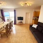 Penthouse 3 Bedrooms, Ocean View, Near Siam Park