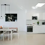 1301 Very Nice Apartment With Amazing Sea View