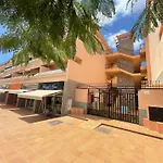 Los Cristianos Apartamento En Residencial Los Seres