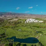 Karat Villa Zambrano - Includes Golf Cart