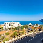 Luxury Apartment With Stunning Ocean View