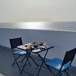 \'Dos Sirenas\' Oceanfront Home
