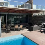 Exclusive Villa In Bahia Del Duque