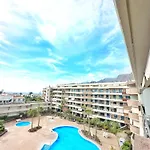 Cosy Well Located Apartment