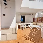 001, Club Atlantis, Puerto Colon, Adeje