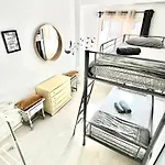 Casa Canaria Shared House