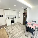 5. Cozy Apartment In Las Americas