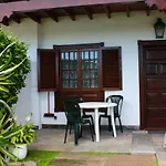 Apartamentos con jardin y pescina